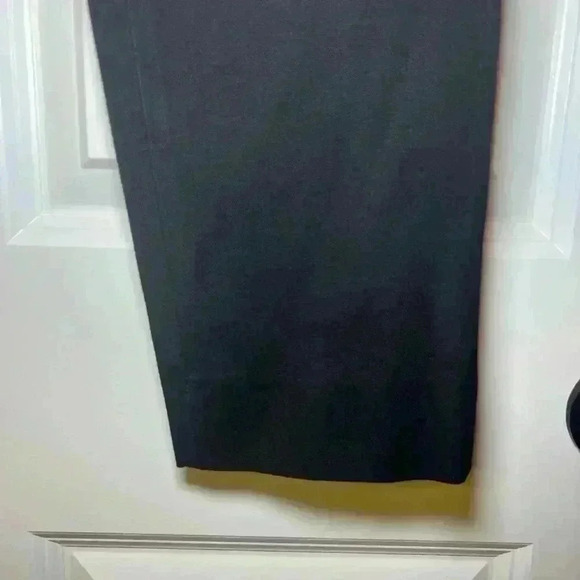 Banana Republic Sloan Slim Black Crop Pants - Picture 3 of 9